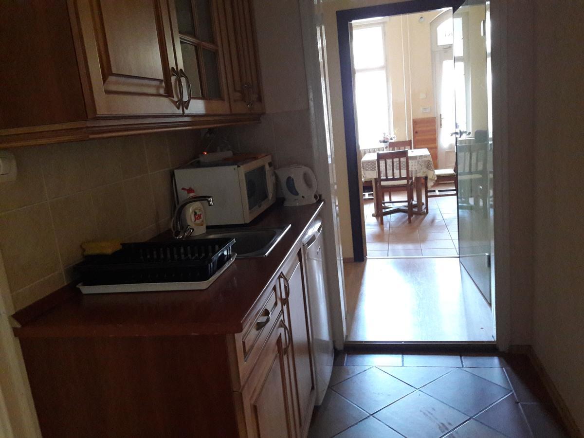 Appartement Vécsey Apartman à Eger Extérieur photo